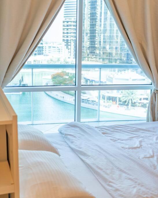 Breathtaking Lake View In Jlt Metro Cluster Appartement Dubai